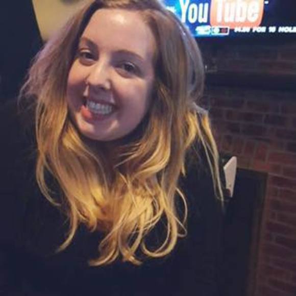 Meet your Posher, Katie - Picture 1 of 1